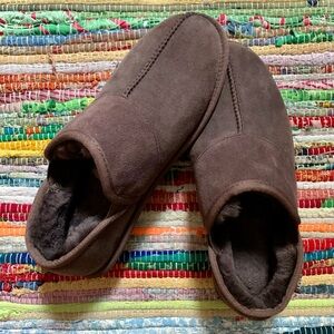 Ugg Leisure Slip On Brown Slippers US 9